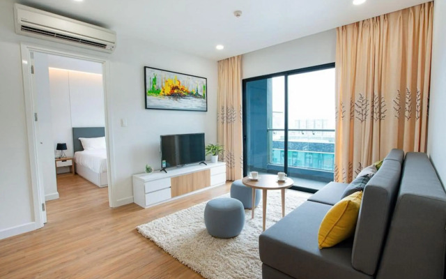 Republic Plaza Serviced Apartment