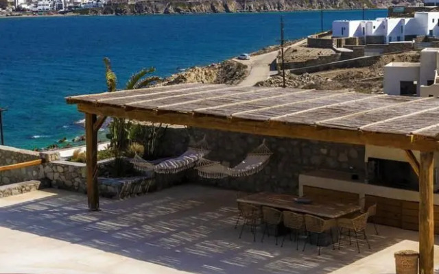 Villa Veneta at Ornos Sea View