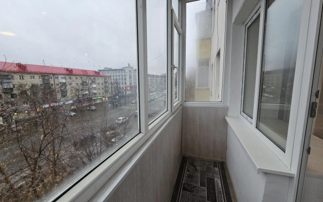 Апартаменты на улице Мельникайте 94