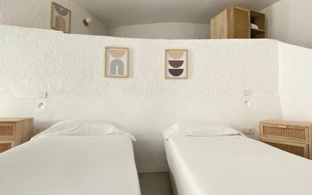 Castell Mar 1011 in Roses