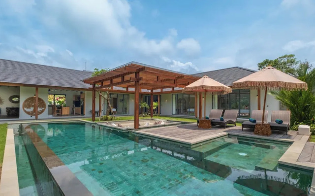 Villa Suka Sawah by Villa Finder