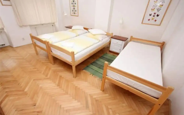 Apartments at the Golden Plough