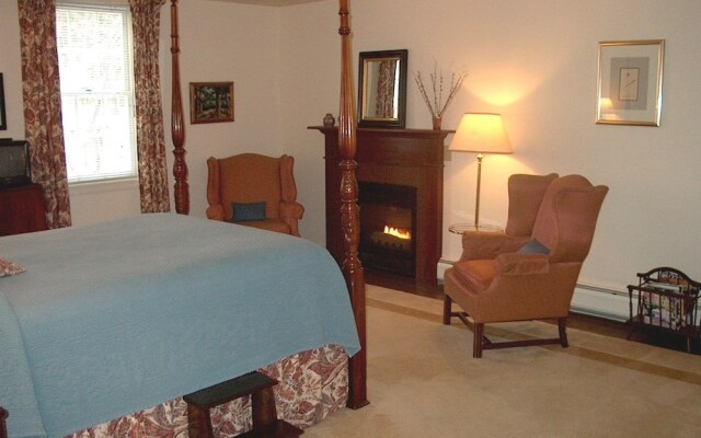 The Charleston House Bed & Breakfast