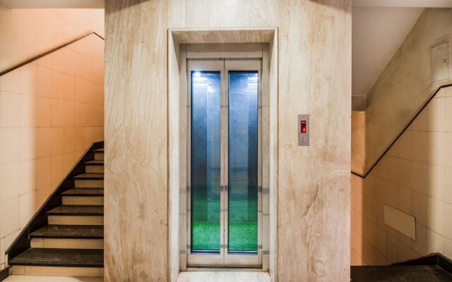 OYO VSK145 Ssg Residency