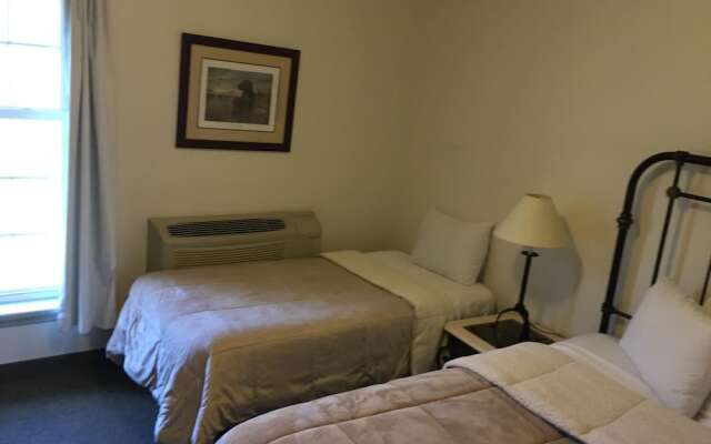 All Suites Inn Budget Host