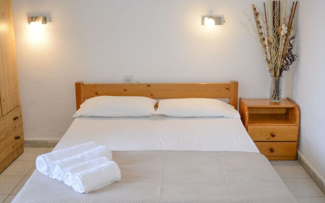 Corfu Room Apartment in the Center of the Island
