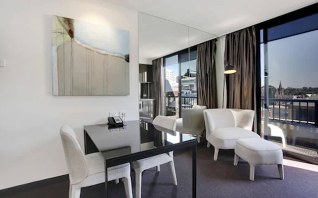 Corporate Living Accommodation Hawthorn