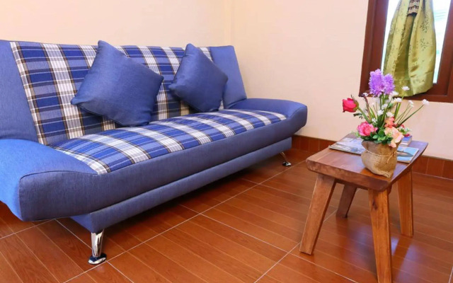 OYO 690 Bann Supansa Resort