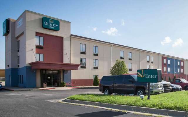 Quality Inn Joplin I-44