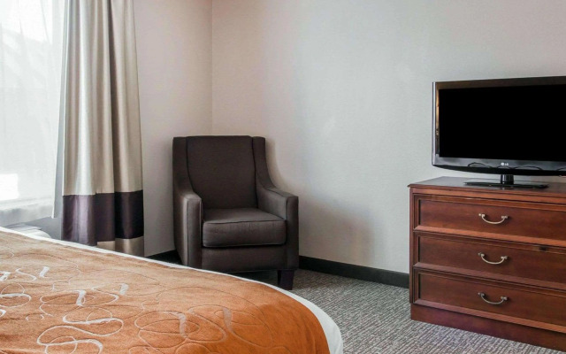 Comfort Suites Grandville - Grand Rapids SW