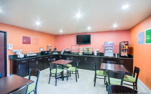 Comfort Inn & Suites Mansfield