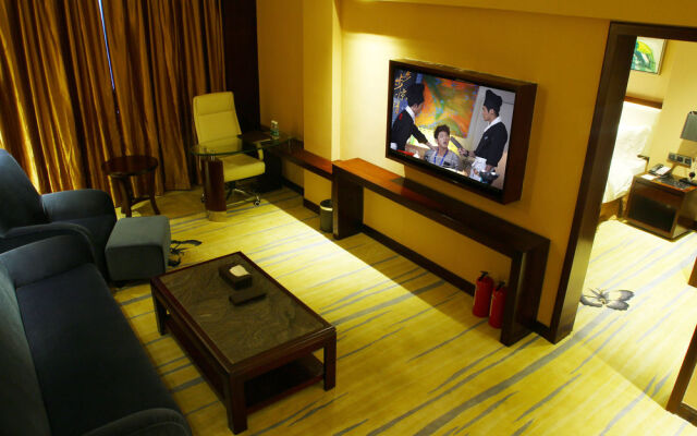 Gang Run Ming Yue Hotel
