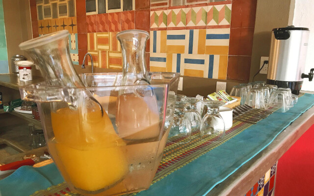 Villa Mercedes Petit Hotel