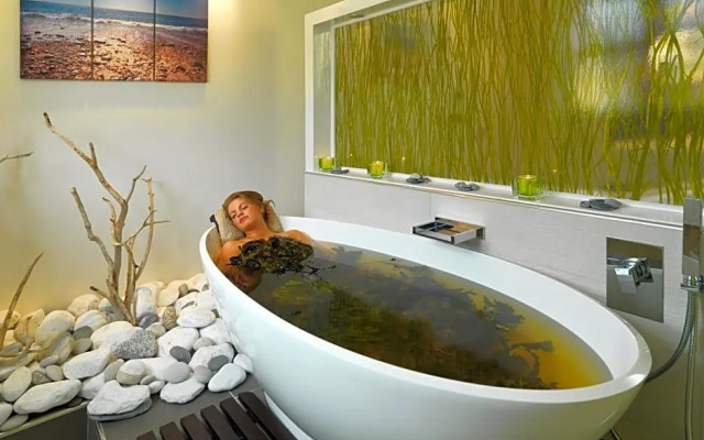 Silver Tassie Hotel & Spa