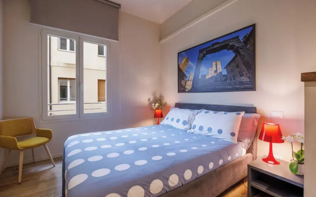 Lucy Florence Charming Modern Apartment