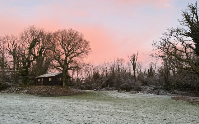 Oak Lodge