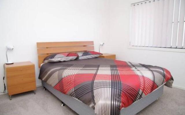 Dolphin Court 1 1 Gowing Street