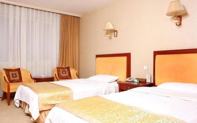 Ground Oriental Hotel