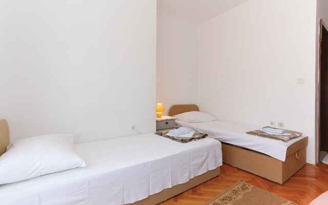 Stunning Home in Stanici With Wifi and 3 Bedrooms