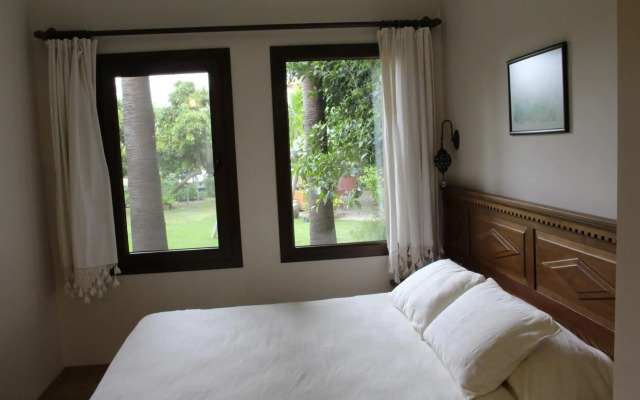 Nirvana Apart Hotel