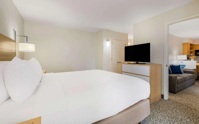 Sonesta ES Suites Charlotte Arrowood