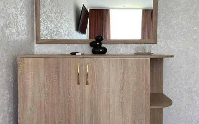 Gotel'no-restorannij kompleks «Topolja»