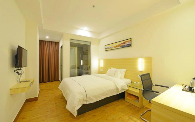 Longting Holiday Hostel