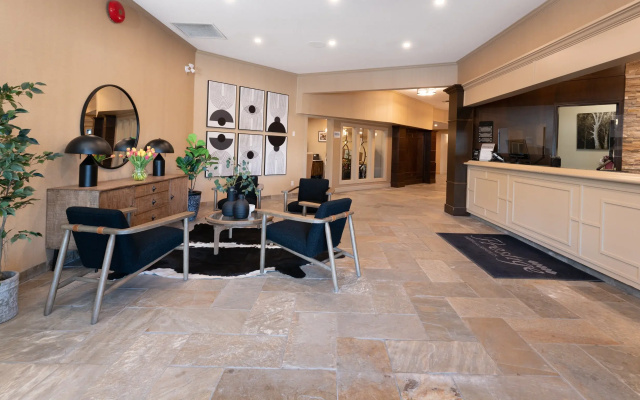 Prestige Vernon Hotel