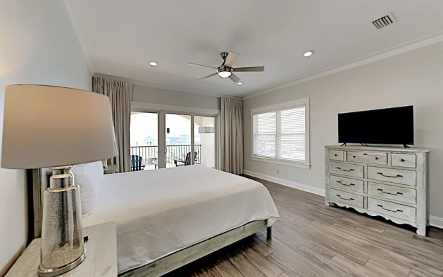Southern Secret West by Southern Vacation Rentals