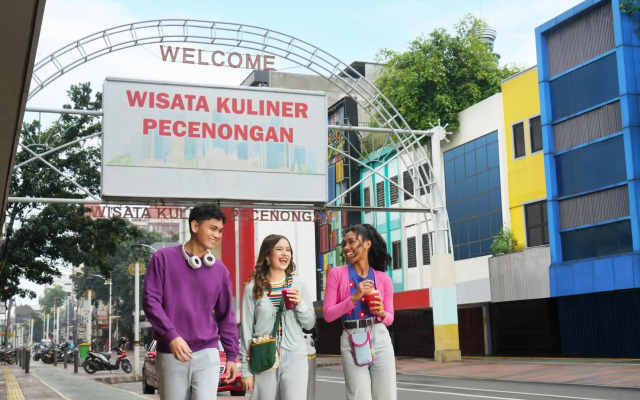 YELLO Hotel Harmoni Jakarta