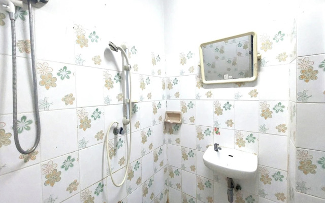 Sukhum Sukhumvit-Onnut Guest House