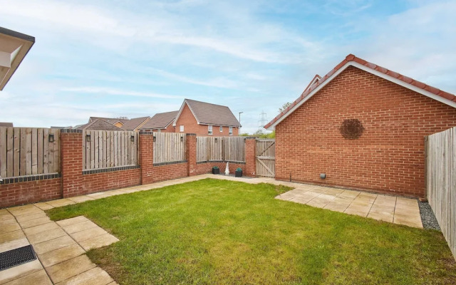 Host Stay Orient House