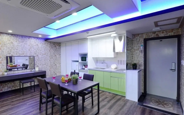 Arirang Hill Hotel & Resort