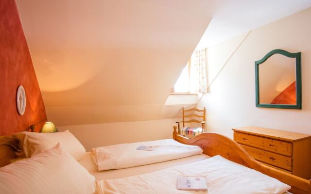 Holmernhof Dreiquellenbad Camping