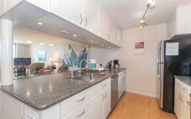 Paki Maui 422 2 Bedroom Condo