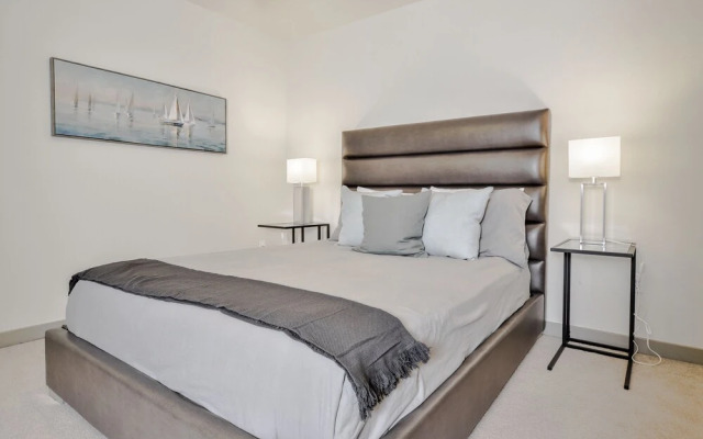 Modern Apartments in Capitol Hill