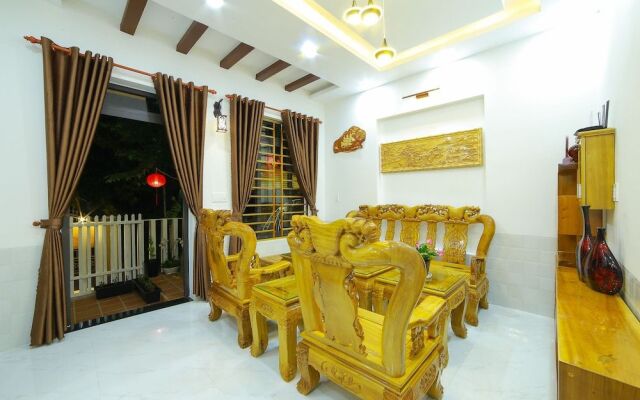 Nhu Y Homestay