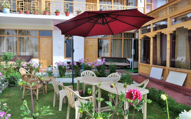 Laksdup Guest House