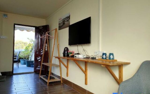 Zuo Jing Guan Tian Panorama Inn