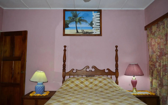 Little Shaw Park Guest House