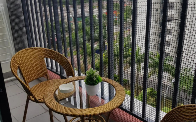 06-JY Sweet Homestay Austin Regency Taman Mount Austin