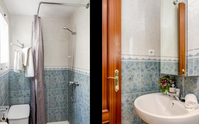 PDM - Elegant Apartment with Breathtaking Sea view
