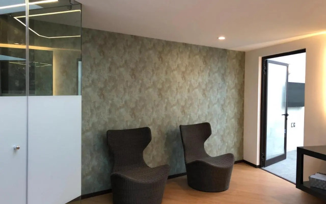 Kaia Suites