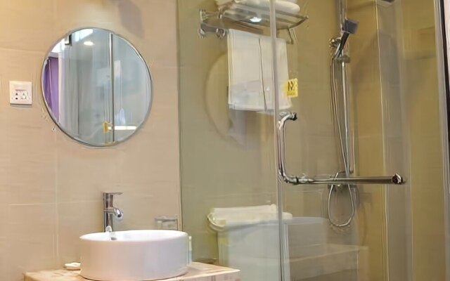 The Love of Maple Theme Hotel