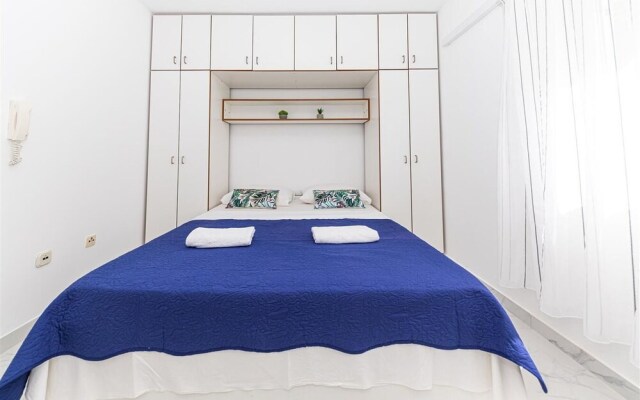 Bozo - 100m to the sea - A1