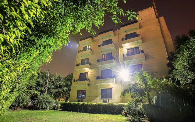 Treebo Trip Casa Cyber DLF phase 3