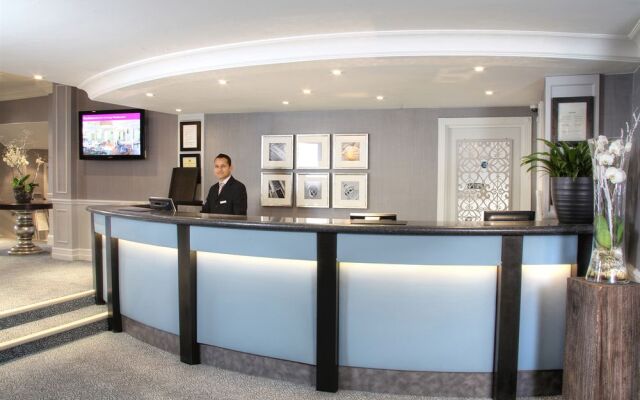 Richmond Park Hotel