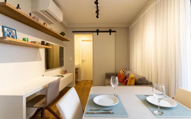 Apartamento novo, silencioso e com infraestrutura de lazer na Vila Madalena.