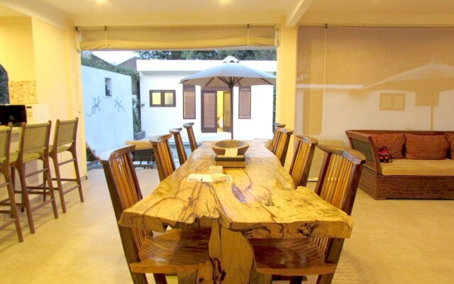 Aisha Family Villa