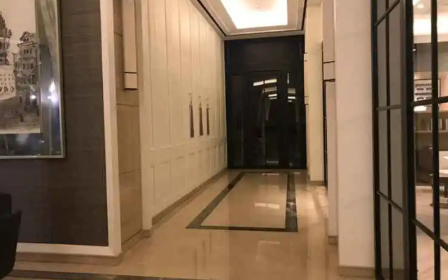 Luxury LaRiz Mansion Condominium